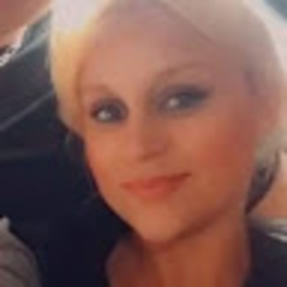 Meet your Posher, Leanne